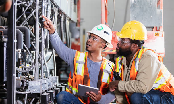 Best Local Electrician Companies  in Fairfield, OH